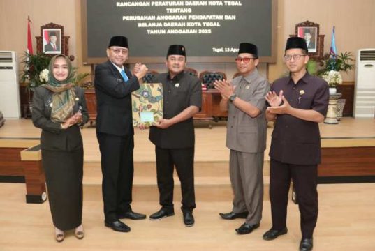 Raperda Ubahan APBD TA 2025, Pendapatan Daerah Kota Tegal Naik 0,74 Persen