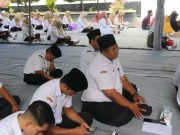Shalawat Nariyah di Setda Blora Memohon agar Musibah Sumur Terbakar Segera Usai