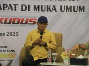 Anggota DPRD Kudus Kholid Mawardi Tantang Mahasiswa Jadi Penggerak Demokrasi