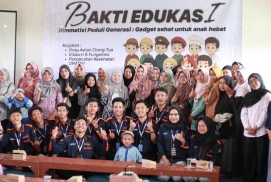 Himmatisi FTIK Universitas Semarang Gelar Bakti Edukasi