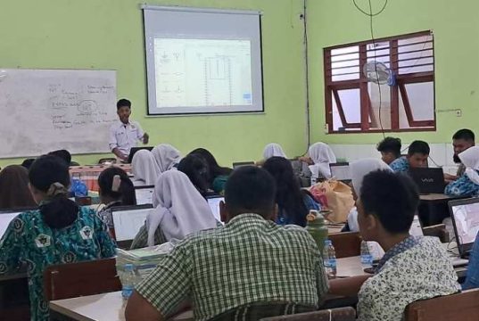 Tim PKM Universitas Semarang Gelar Pelatihan Desain PCB untuk Modul IoT