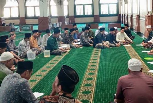 Pembacaan Shalawat Nariyah di MAJT untuk ‘Mengetuk Pintu Langit’