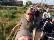 Perkuat Kebersamaan, Warga Dorang Antusias Ikuti Jalan Sehat
