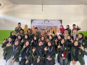 Mahasiswa KKN Unisnu Kenalkan Teknologi AI untuk Pembelajaran Literasi di MI An-Nur Suwawal