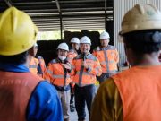 Semen Gresik Apresiasi Pengemudi Truknya dengan Program SOBAT Berhadiah Ponsel hingga Sepeda Motor