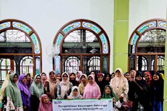Dosen FEB Unissula Sosialisasikan Pengelolaan Keuangan Keluarga Islami untuk Mewujudkan Keluarga Sakinah