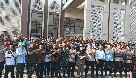 Amankan Wilayah, Warga Brebes Deklarasi Pasukan Pam Swakarsa