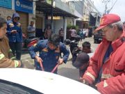 Mobil Station Wagon Terbakar di Jalan Raya Tegal