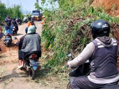 Tim SAR Polres Wonosobo Kolaborasi dengan Relawan BPBD Bersihkan Longsor Krakal Kejajar