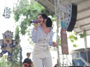Penampilan Artis Difarina Indra Meriahkan Inagurasi Mahasiwa Baru UMK