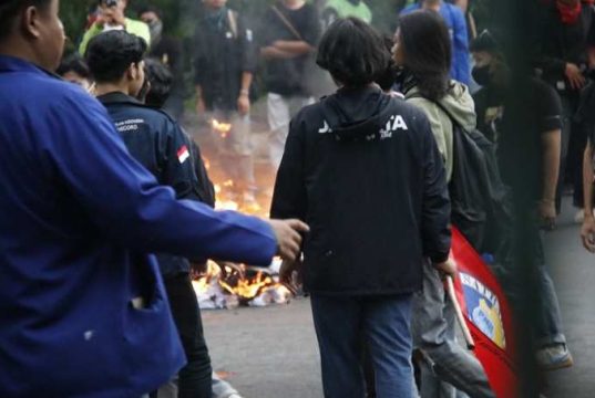 Presiden Harus Bebaskan Massa Aksi Demonstrasi yang Ditahan