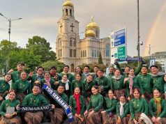 Tim Paduan Suara Gratia Choir SCU Juara I di Bulgaria