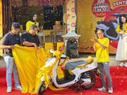 Indosat Hadiahi Outlet Terbaik di Jateng dengan Motor
