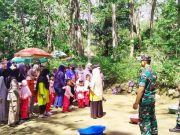 Outing Class Anak-anak TK Bersama Tentara di Hutan Donoloyo