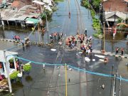 Guna Kelancaran Perjalanan KA, KAI Daop 4 Semarang Lakukan Peninggian Rel di JPL 05 Kaligawe