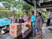 Polres Salurkan Sembako untuk Korban Kebakaran di Buayan