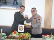 HUT Ke-80 TNI, Dandim 0709 Terima Kejutan Tumpeng dari Kapolres