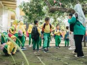 Keseruan Ratusan Anak Bermain Dolanan Tradisional di RMT