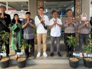 Bank Jateng Cabang Jepara Bagikan Puluhan Bibit Buah, Rayakan Hari Pelanggan Nasional Sekaligus Dukung Penghijauan