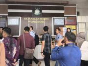 Minta 2 Rekan Ditangguhkan Penahanannya, Puluhan Advokat Geruduk Kejari Wonosobo