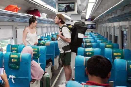 Kereta Api Jadi Pilihan Utama Wisatawan Mancanegara Saat Jelajahi Grobogan
