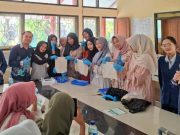 Tim PKM USM Beri Penyuluhan Diversifikasi Produk Olahan di SMKN 1 Bawen