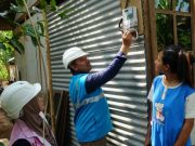 Peringati Sumpah Pemuda, PLN UIK Tanjung Jati B Salurkan Bantuan Sambung Listrik Gratis