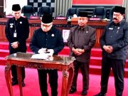 Tiga Perda Disetujui DPRD, Diwarnai Pantun Pergi ke Kota