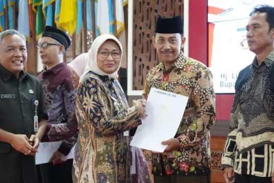 Pemkab Kebumen Beri Tali Asih Kepada 116 PNS Purna Tugas