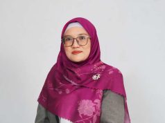 Sekretaris Fakultas Bahasa, Sastra dan Budaya Unissula Raih Gelar Doktor