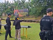 Rayakan HUT Humas Polri Ke-74, Bidhumas Polda Jateng Ajak Wartawan Olahraga Menembak