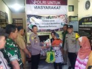 Polsek Mirit Bagikan Cabai dan Bawang Putih Gratis ke Warga