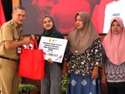 Pemkab Menyalurkan Lagi Bantuan Bagi Pedagang Korban Kebakaran Pasar