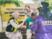 Memberikan Pemeriksaan Kesehatan Gratis di Objek Wisata