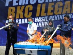 Pemkab Kudus Konsisten Perangi Peredaran Rokok Ilegal, Bupati Sam’ani Hadiri Pemusnahan Barang Bukti Cukai