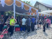 Jamuan Kasih Natal di GKJ Purwodadi, Sat Samapta Polres Grobogan Hadirkan Bakso Natal untuk Jemaat