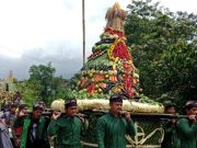 Festival Gunungan Wujud Nyata Semangat “Nguri-uri Kabudayaan” Fsstival Gunungan