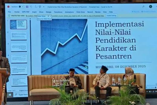 Halaqah Pesantren di Wonosobo Bahas Revitalisasi Pendidikan Karakter Santri di Era Digital