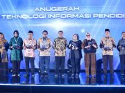 Sediakan Berbagai Kanal Informasi, Pemprov Jateng Raih Anugerah Keterbukaan Informasi Publik 2025