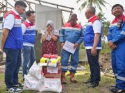 Kawal Misi Kemanusiaan, Dirut PGN Turun Langsung Serahkan Bantuan Bencana Aceh dan Sumatera Utara