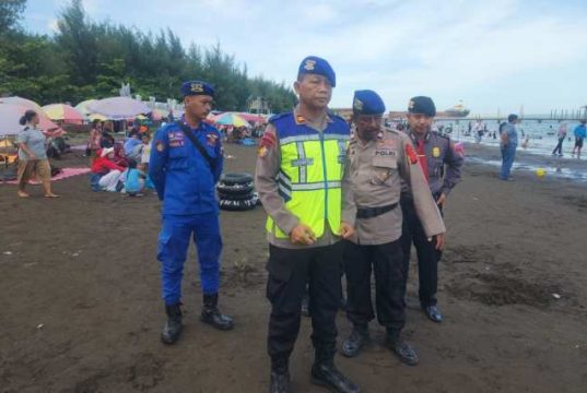 Libur Natal dan Tahun Baru, Ribuan Pengunjung Padati Objek Wisata PAI Kota Tegal