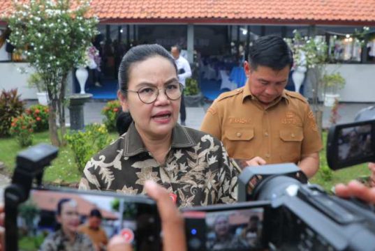 Malam Tahun Baru di Kota Semarang Tanpa Kembang Api, Diisi Doa Lintas Agama