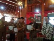 Komitmen TJSLP PT TIS Petroleum E&P Berbuah Dua Penghargaan dari Pemkab Grobogan