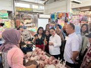 Wali Kota Semarang dan Komisi B DPRD Tinjau Pasar, Pastikan Stok Natal – Tahun Baru Aman