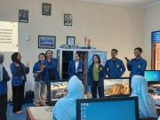 Mahasiswa Ilkom Universitas Semarang Gelar Pelatihan Canva di SMPN 1 Bawen