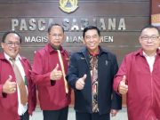 Tiga Hakim Pengadilan Negeri Semarang Lulus Ujian Tesis di Magister Hukum USM