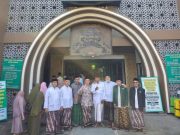 Kawal Proses Ishlah Syuriah-Tanfidziah PBNU di Tebuireng Jombang: Syuriah PWNU Jawa Tengah Ziarahi Muassis NU