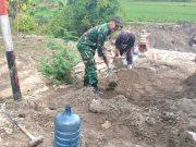 Warga Kediren Bersama Babinsa Randublatung Bangun Jalan Dukuhan Akses Warga