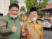Peran Kuat Ridwan Hisjam dan Akbar Tandjung di Regenerasi Golkar