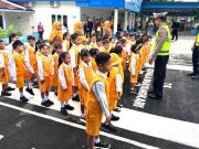 Kenalkan Tertib lalu Lintas Lewat Kegiatan Polisi Sahabat Anak